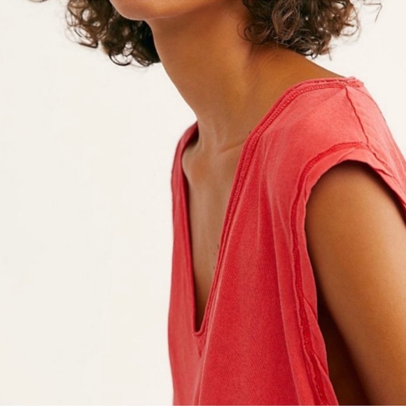 We The Free NWT Dreamy Tank in Ignition size Small ❤️🩷 - Picture 3 of 6